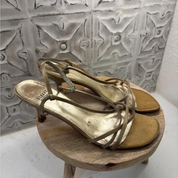 Stuart Weitzman Gold Strappy Sandals - Picture 2 of 4